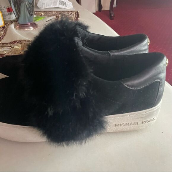 Michael Kors Black Suede Fur Maven Leather Rabbit Fur Sneakers Size 9 - Picture 3 of 9